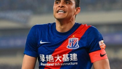 开云官网-新申花掀起进攻狂潮吊打国安 GIO传射如脱胎换骨