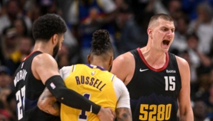 体育直播-湖人翻不过的山！约穆组合扎心詹眉 4-0横扫再演？