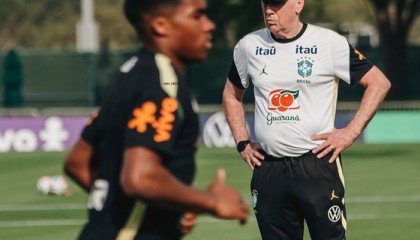 赛事分析-安切洛蒂将续约巴西国家队至2030年|AC米兰|ac米兰|世界杯|名宿|合同_新浪体育_新浪新闻