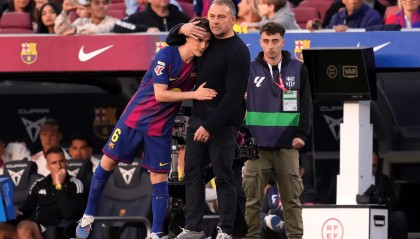 开云体育官网-TA：巴萨内部称弗里克真心为球员高兴，就像他们的父亲一样