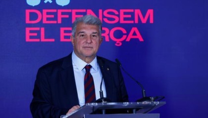 官方：巴萨公布主席选举结果，拉波尔塔再次当选